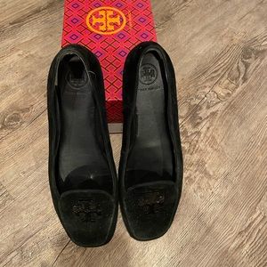 Tory Burch suede loafer